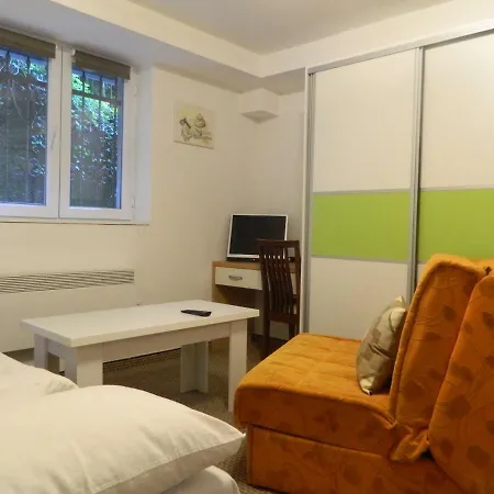 Mz Accomodation *